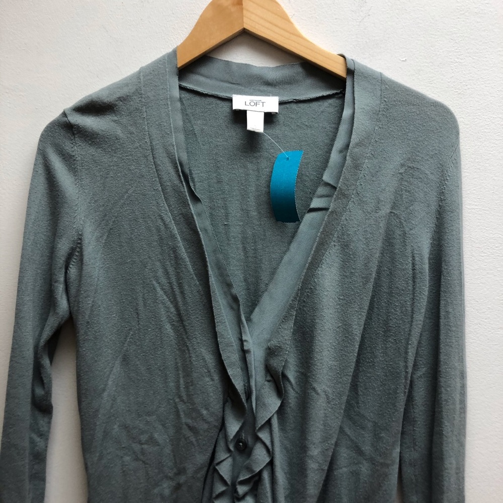 LOFT Green Ruffled Button-Front Cardigan - Picture 6 of 9